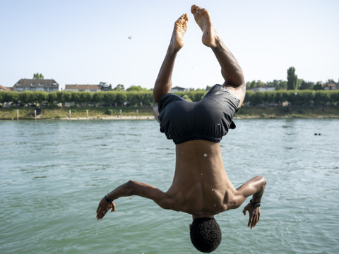 Baignade: plus de 15 personnes sont décédées en Suisse en un mois