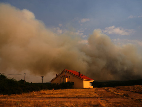 Incendie en Espagne: plusieurs communes autour de Madrid évacuées