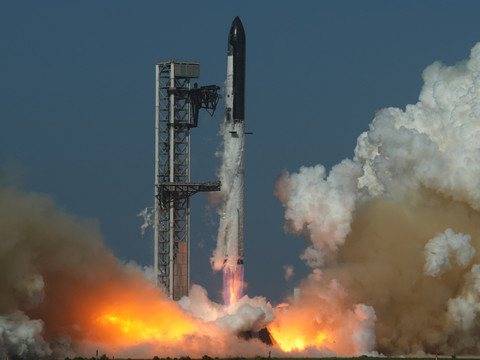 Test réussi de Starship, le premier depuis l'entrée en bourse
