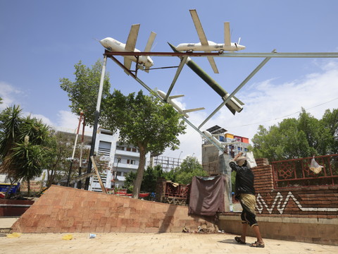 Les Houthis revendiquent une frappe en Arabie saoudite