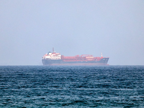 L'Iran stoppe six navires dans le détroit d'Ormuz