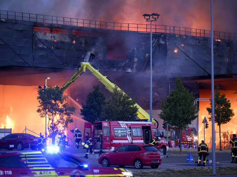 Un feu important dans la zone industrielle de Vufflens-la-Ville