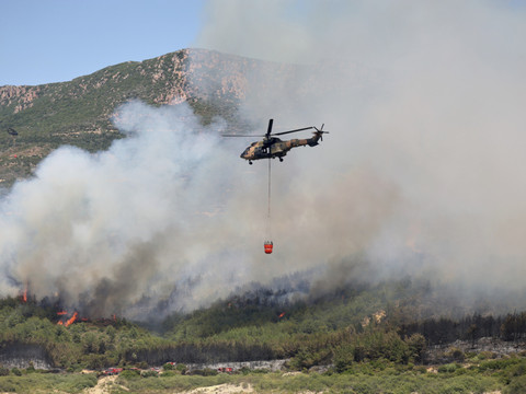 Turquie: la lutte contre les incendies se poursuit pour le 3e jour