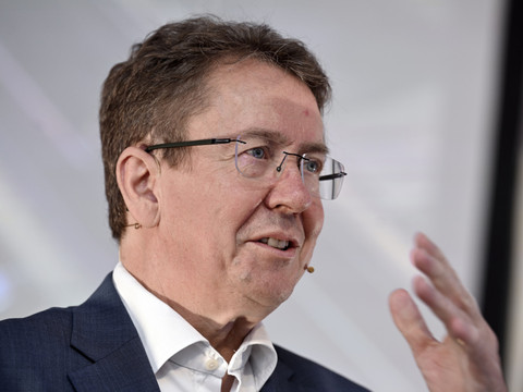 Albert Rösti relève les atouts de la Suisse dans un monde instable