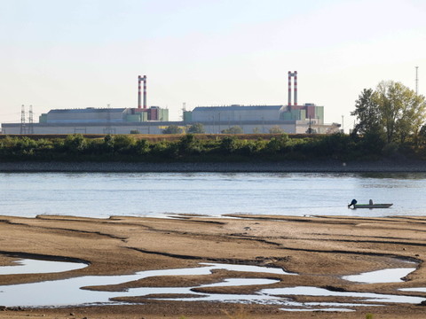 Canicule: Budapest annonce l'arrêt inédit de sa centrale nucléaire