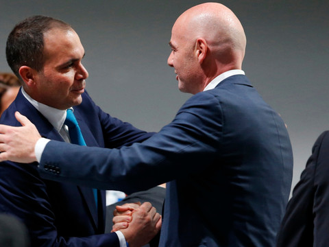 Le président de la Fédé jordanienne accuse Infantino de 