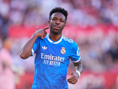 Vinicius Jr a prolongé jusqu'en juin 2032 au Real Madrid