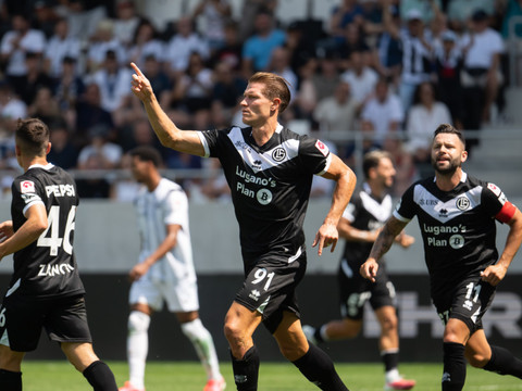 Lugano poursuit son sans-faute en dominant facilement Zurich