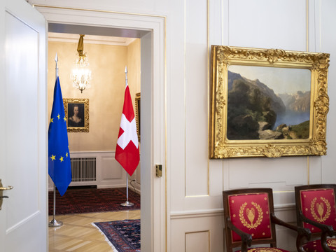 Accords UE: le Conseil fédéral privilégie le référendum facultatif