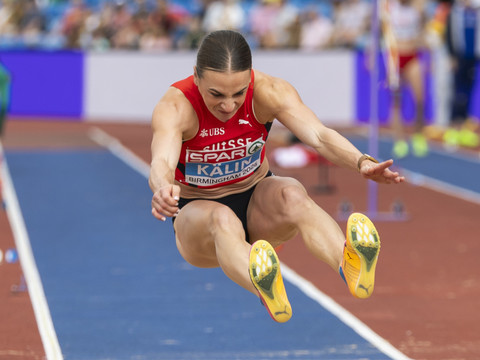 Heptathlon: Kälin recule au 4e rang après le javelot