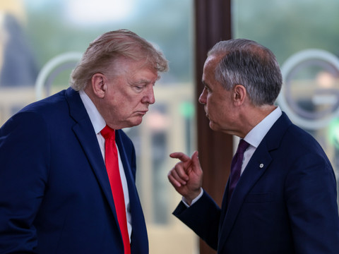 Nouveaux droits de douane contre le Canada: Trump annonce un accord