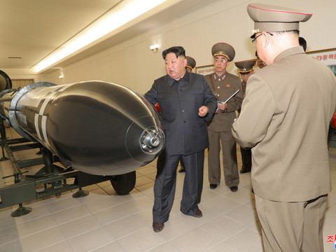 Pyongyang posséderait entre 80 et 120 armes nucléaires, selon Séoul