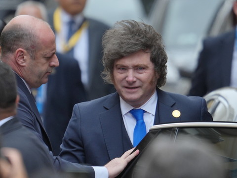 Argentine: Milei fustige le coût économique de l'avortement légal