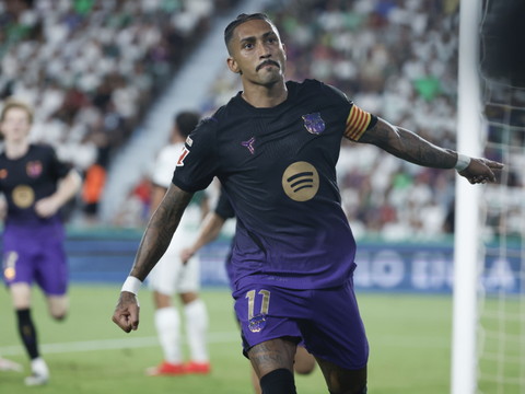 Le FC Barcelone s'amuse d'entrée à Elche