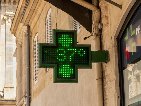 Canicules en Europe: cinq signes d'un été en surchauffe