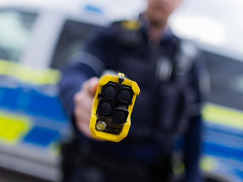 L'utilisation du Taser dans les transports publics sera filmée