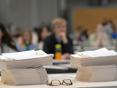 Les jeunes diplômés peinent davantage à trouver un emploi