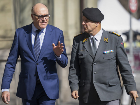 L'armée suisse mise sur les drones et la robotique