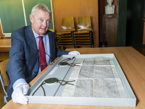 Voyage dans les 500 ans d'archives du Grand Conseil genevois