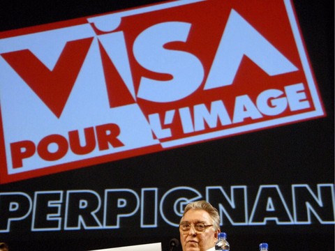 Mort du fondateur du festival de photojournalisme Visa pour l'image