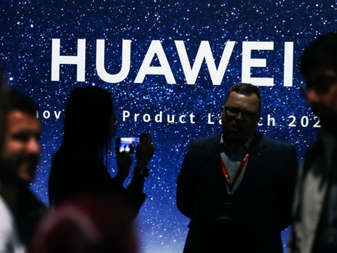 Le chinois Huawei voit son bénéfice chuter de 36% au 1er semestre
