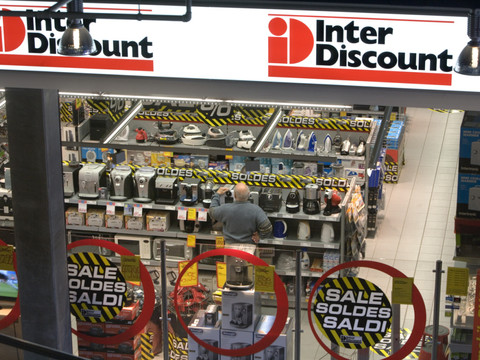 Coop place Constantin Hilt à la tête d'Interdiscount