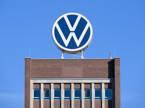 Après l'accord chez Volkswagen, les salariés dans le flou