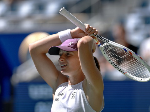 US Open: Swiatek renversée par Qinwen en 8es, Andreeva en quarts