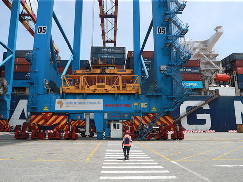Le commerce extérieur chinois progresse en août