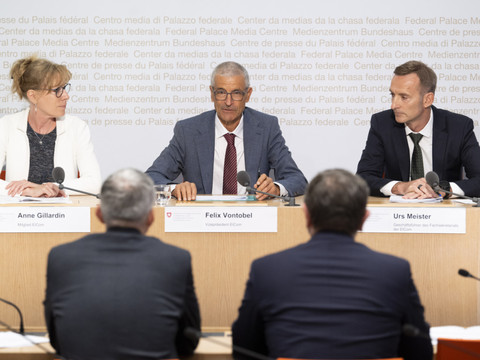 Les prix de l'électricité en Suisse vont baisser de 4% en 2027