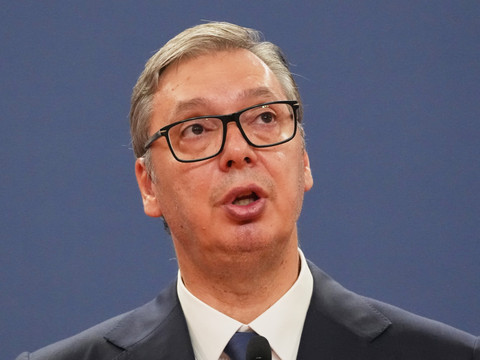 Le président serbe dissout le Parlement, législatives le 25 octobre