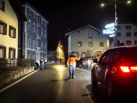 Des morts et blessés dans un accident de car hollandais aux Grisons