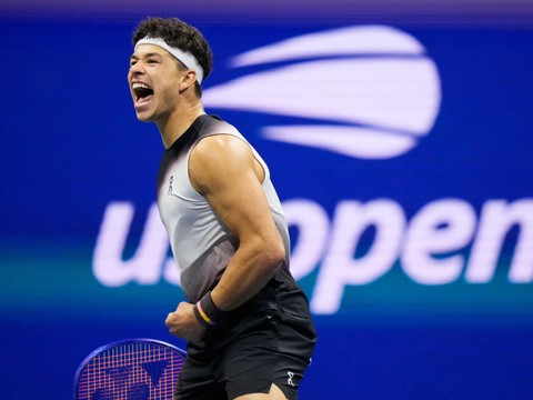 Shelton en outsider face à Zverev en finale à New York