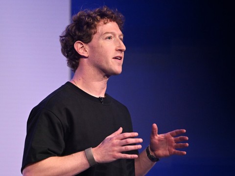 Mark Zuckerberg rejette les appels à ralentir l'IA