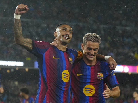 Le FC Barcelone étrille Santander 7-2 et garde la tête