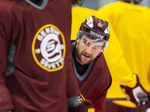 National League: Simon Le Coultre signe  jusqu'en 2030 à Genève