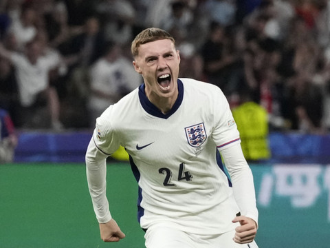 Tuchel rappelle Alexander-Arnold et Palmer, pas Foden