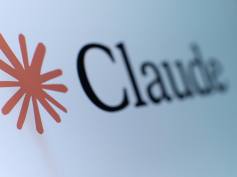 Claude dirige un quart des recherches sur les modèles d'Anthropic
