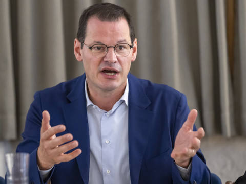 Nouvelle étape vers une caisse maladie publique à Genève