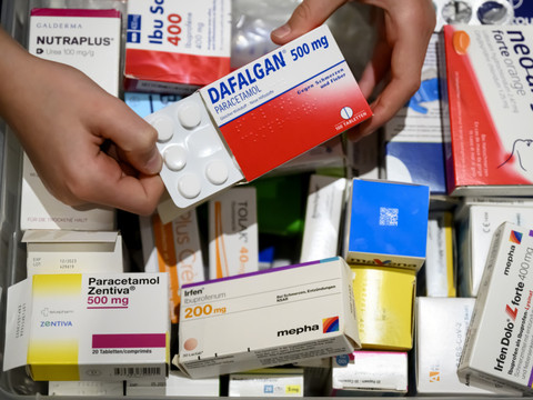 L'approvisionnement en médicaments doit être amélioré