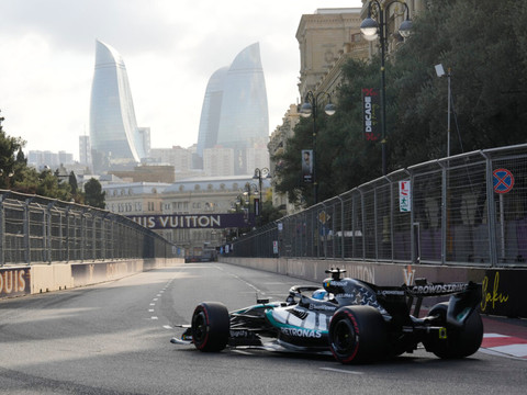 F1: Russell (Mercedes) partira en pole position du GP d'Azerbaïdjan