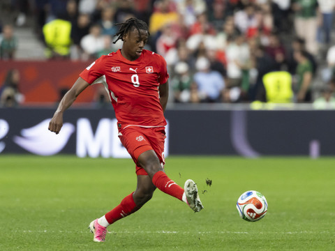 Boteli sur le banc, Manzambi et Athekame titulaires