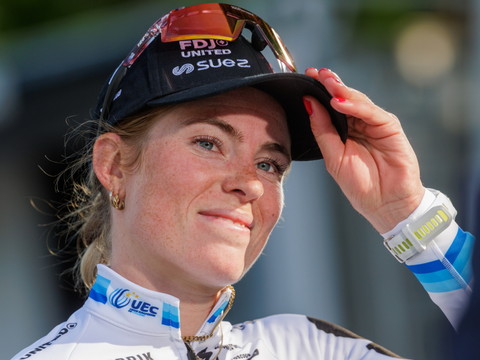 Demi Vollering titrée, Marlen Reusser au pied du podium
