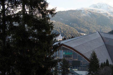 La Coupe Spengler se joue à la Vaillant Arena de Davos (photo : www.spenglercup.ch)