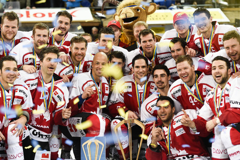 Le Team Canada est à nouveau sacré dans les Grisons (photo : archives / www.hcd.ch)