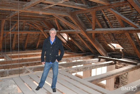 Le nouveau proriétaire des lieux, Yves Leuenberger, devra conserver la charpente de l'hôtel du Cerf