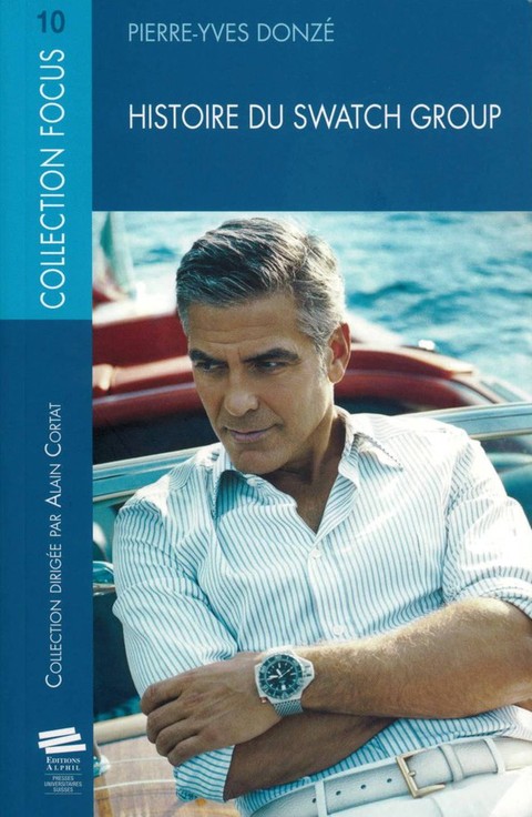 George Clooney, amabassadeur de la marque Omega, a été choisi pour figurer en couverture de l'ouvrage