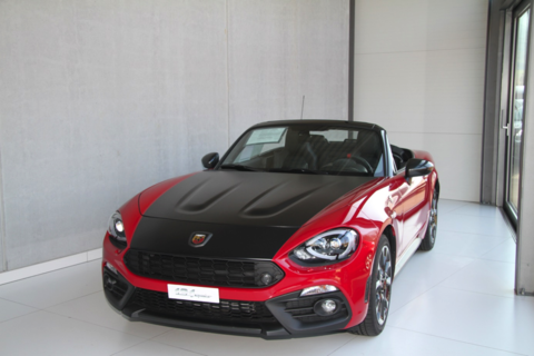 Abarth 124 rouge - noir