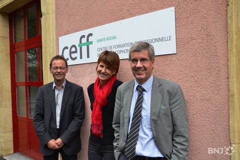Michel, Jeanneret, directeur du CEFF santé-social, Anne-Sophie Wütrich, responsable de la filière, et Serge Rohrer, directeur général du CEFF
