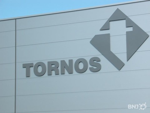 Tornos